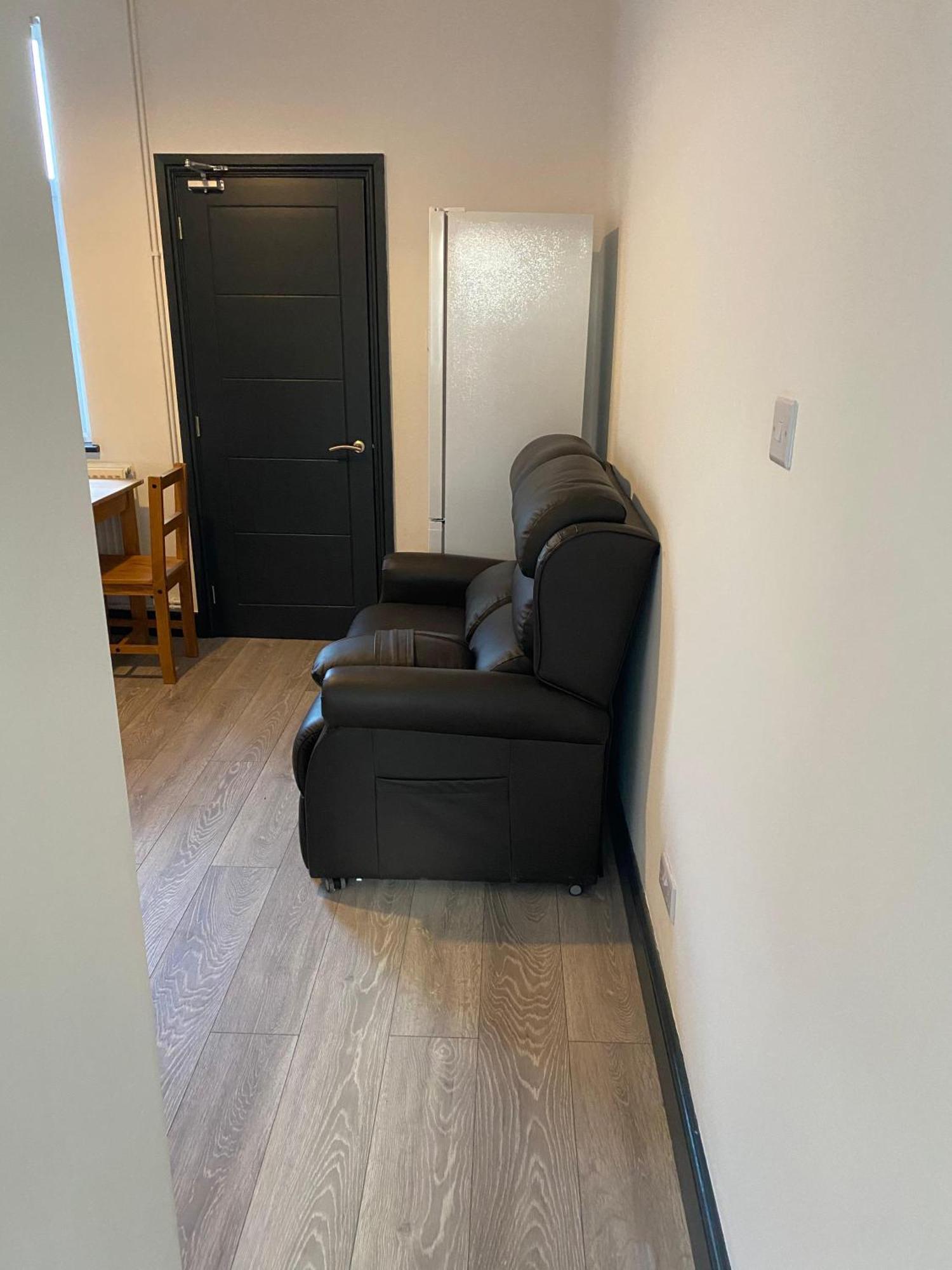 Houghton Guest House 2 Stoke-on-Trent מראה חיצוני תמונה