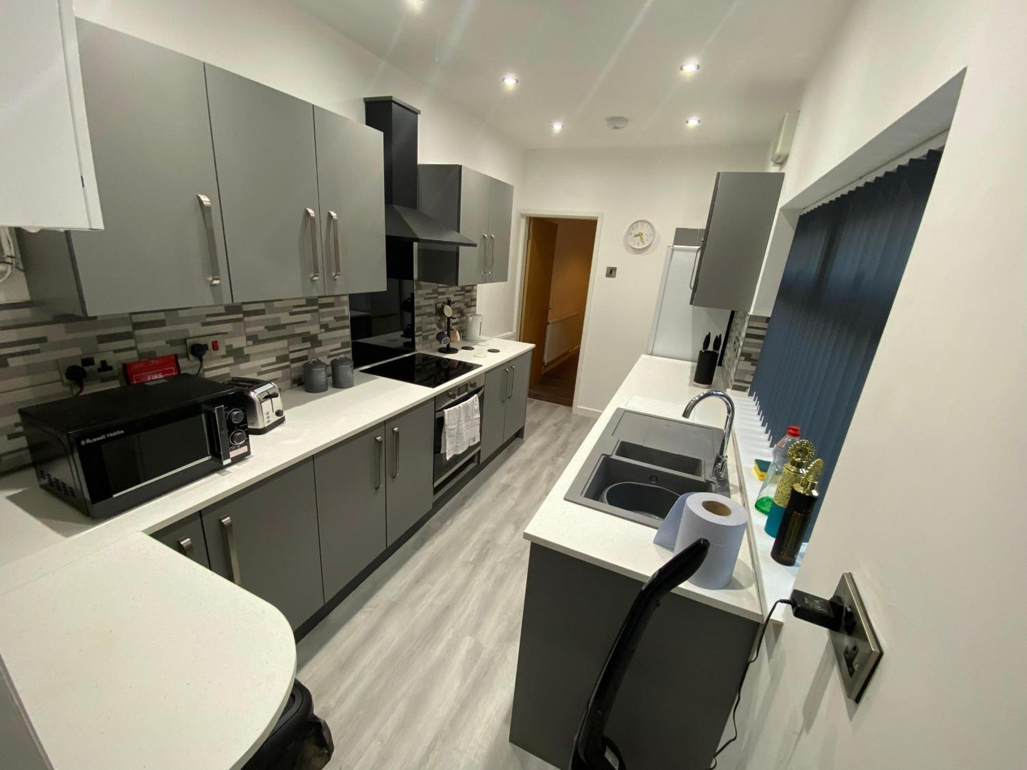 Houghton Guest House 2 Stoke-on-Trent מראה חיצוני תמונה