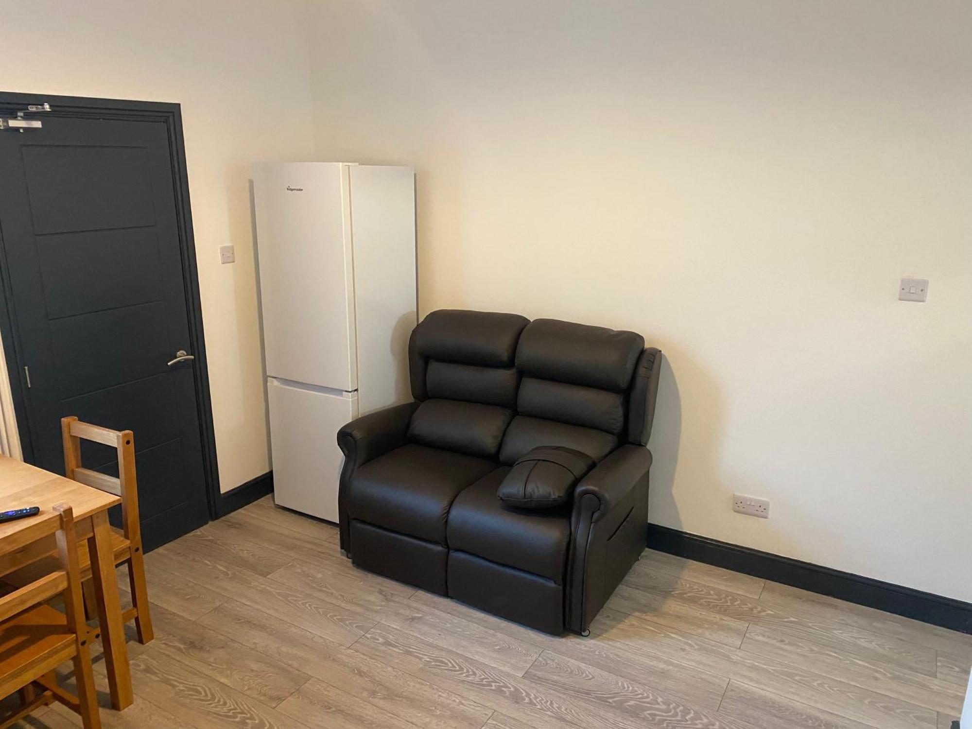 Houghton Guest House 2 Stoke-on-Trent מראה חיצוני תמונה
